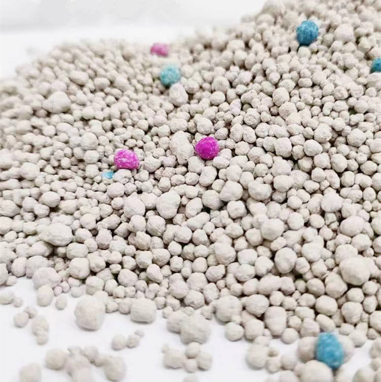 BENTONITE CAT LITTER